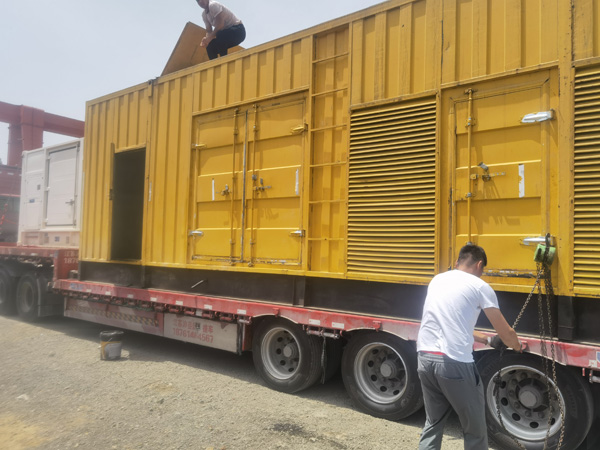 巴中发电机出租100KW发电机需要什么规格的电缆线？