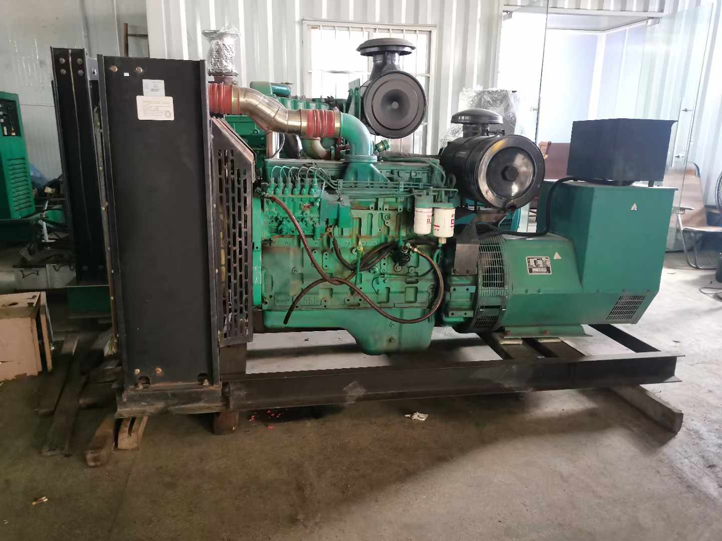 巴中发电机租赁如何确定电缆的承载电流是否在安全范围内?
